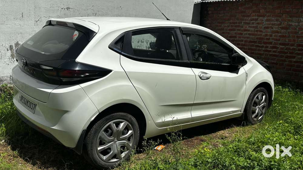 Tata Altroz 1.2 Xt 2023