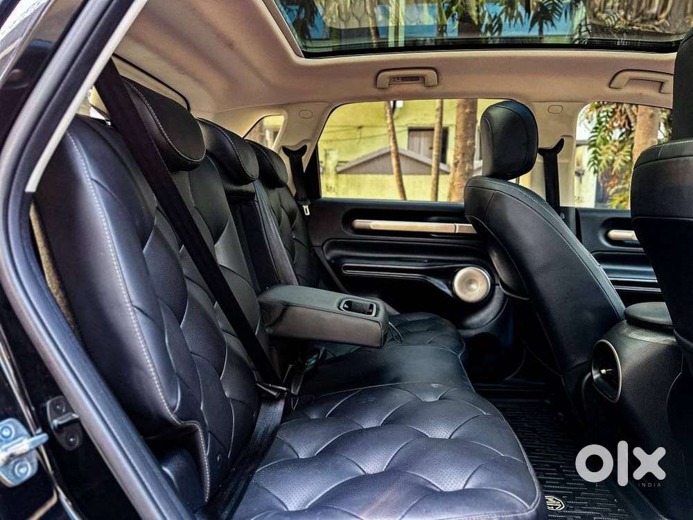 Mg Windsor Ev Essence, 2025, Electric