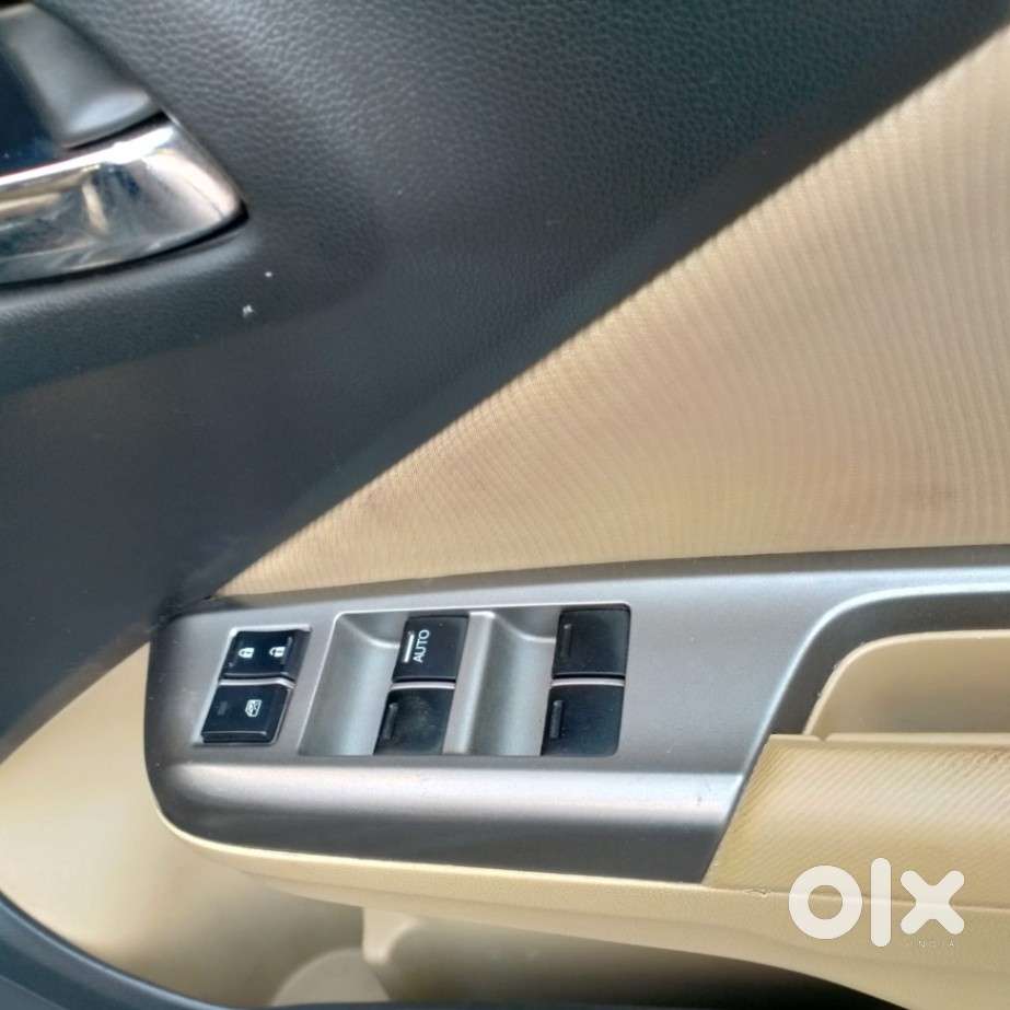 Honda City I Vtec V, 2015, Petrol