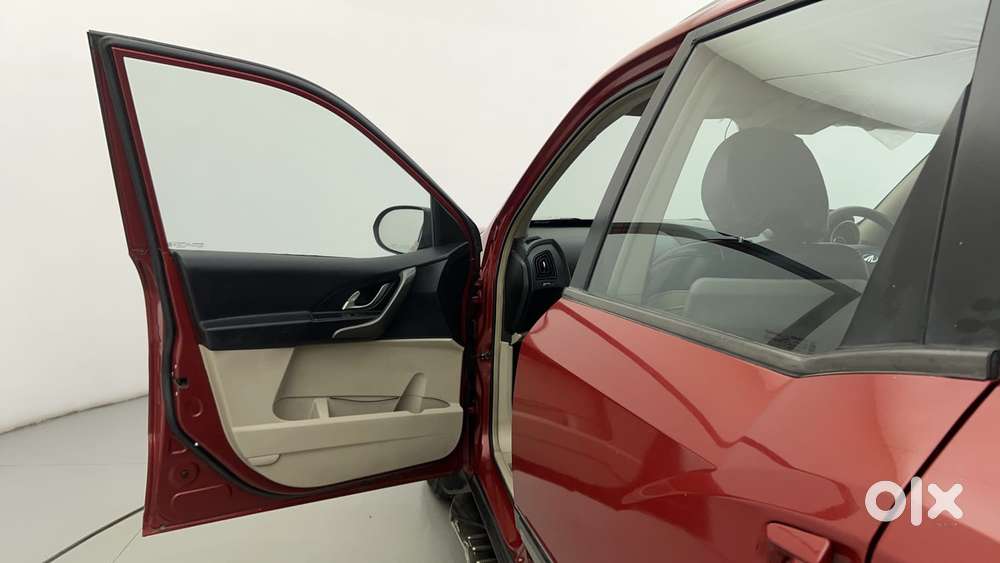Mahindra Xuv500 W6 2wd, 2016, Diesel