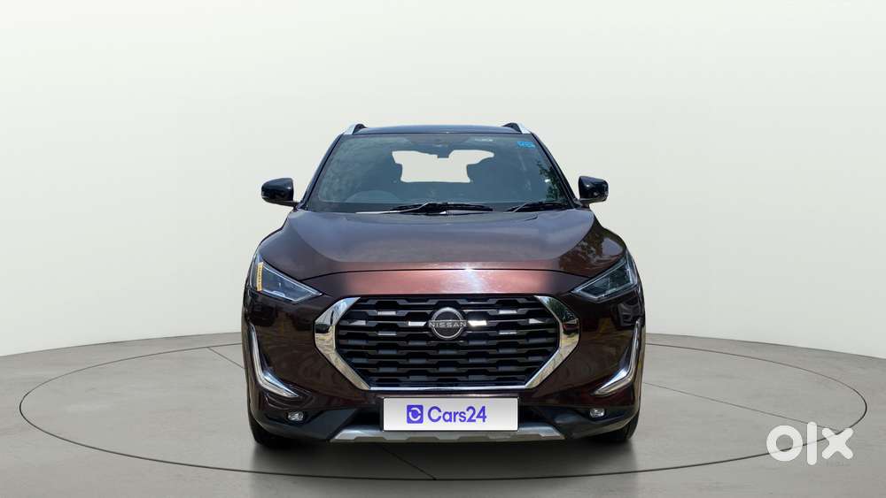Nissan Magnite 1.0 Xv Premium Dual Tone, 2023, Petrol