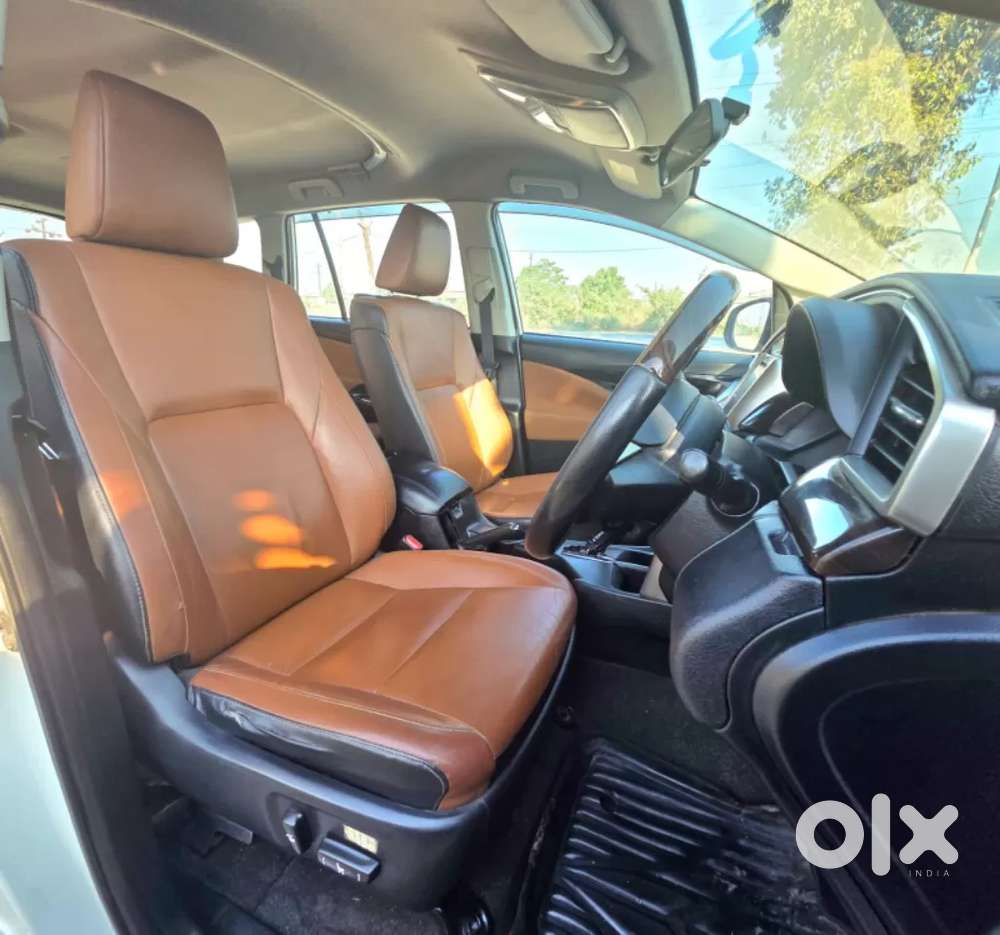 Toyota Innova Crysta 2.8 Zx At 7 Seater, 2019, Diesel