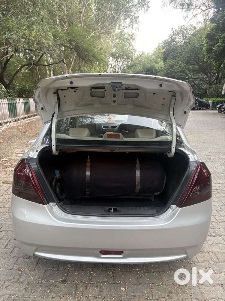 Maruti Suzuki Dzire 1.2 Vxi, 2014, Cng & Hybrids