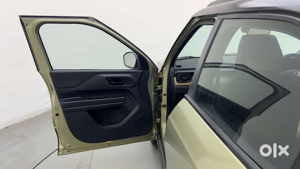 Tata Punch 1.2 Revotron Creative Amt Kaziranga Edition, 2022, Petrol