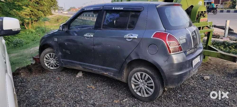 Maruti Suzuki Swift 2008 Petrol 75000 Km Driven