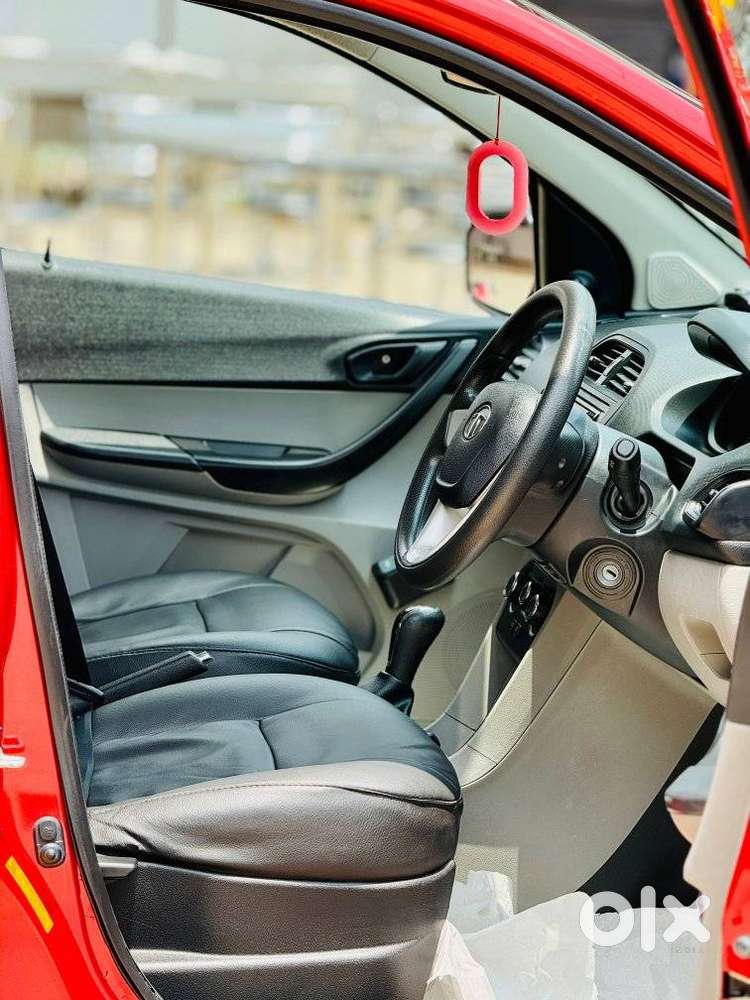 Tata Tiago 1.2 Revotron Xe Option, 2018, Petrol