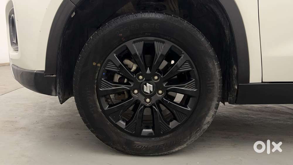 Maruti Suzuki Vitara Brezza 1.5 Zxi At, 2020, Petrol