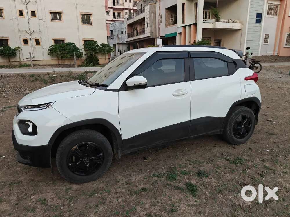 Tata Punch 2024 Petrol Well Maintained