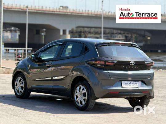 Tata Altroz 1.2 Xz Plus Dark Edition, 2023, Petrol