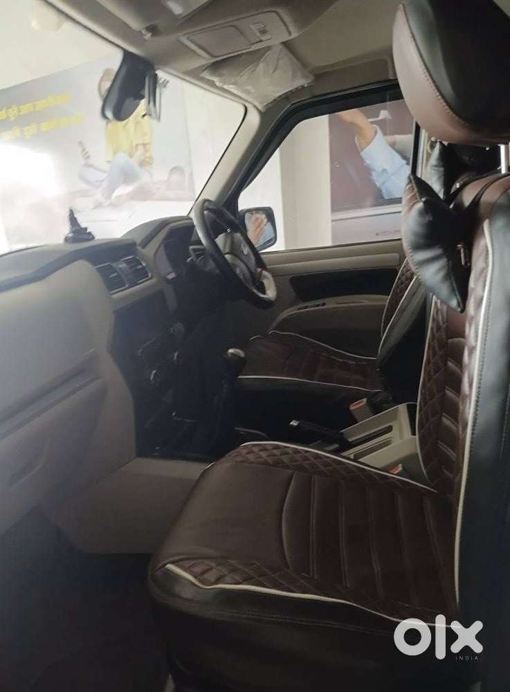 Mahindra Scorpio Classic 2.2 S 11 Mt 7 Str, 2021, Diesel