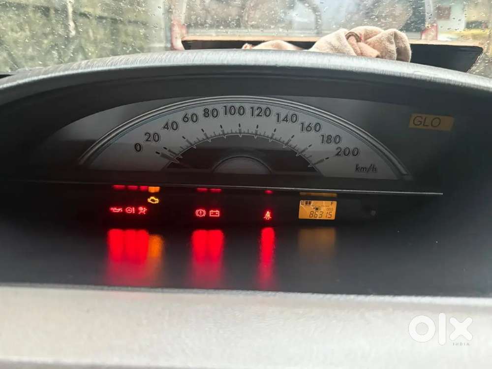 Toyota Etios Liva 2011
