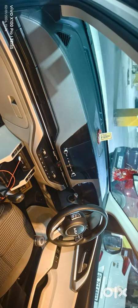 Kia Carens 2022 Petrol Well Maintained