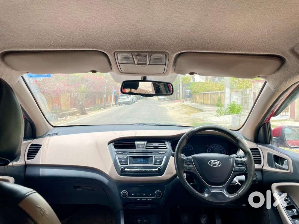 Hyundai I20 Sportz 2015 Petrol