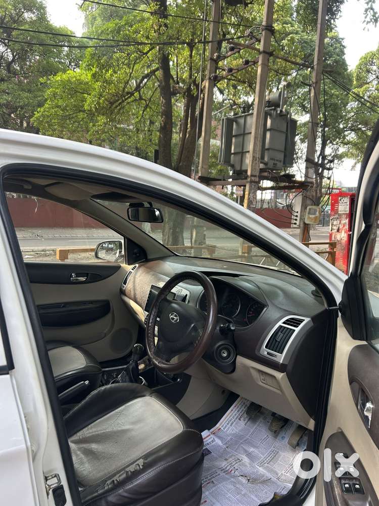 Hyundai I20 1.2 Magna Executive, 2011, Petrol