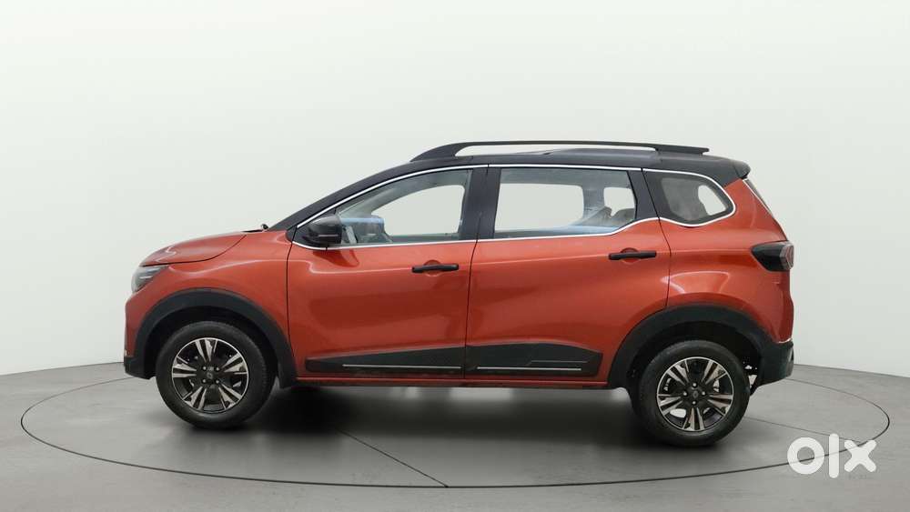 Renault Triber Rxt Easy-r Amt, 2025, Petrol