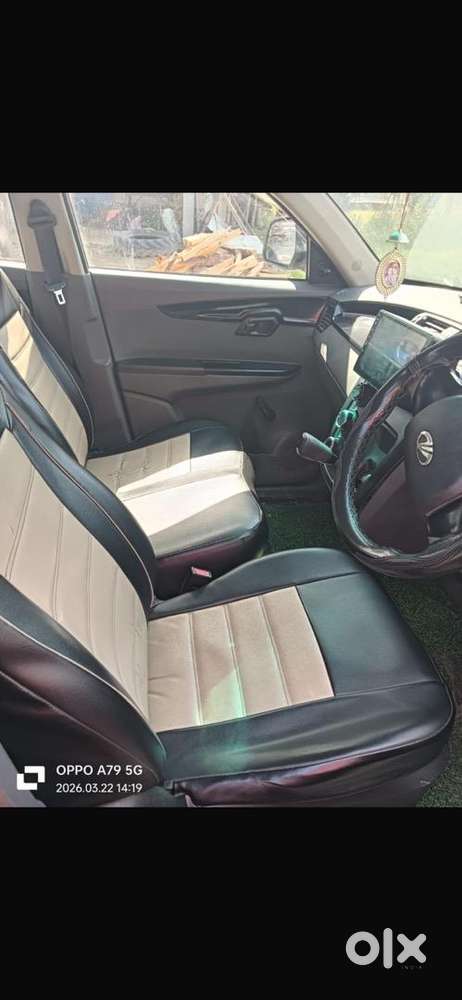 Mahindra Kuv 100 2020 Petrol 120000 Km Driven