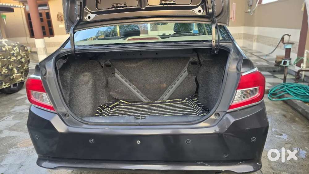 Honda Amaze 2020 Petrol Well Maintained.
