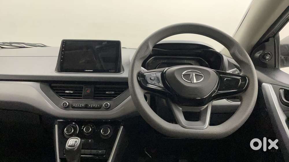 Tata Nexon 1.2 Revotron Xm (s), 2022, Petrol