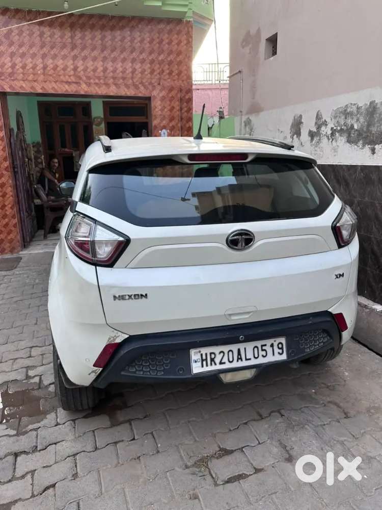 Tata Nexon 2018 Diesel 103000 Km Driven
Alloy Wheel
Good Condition