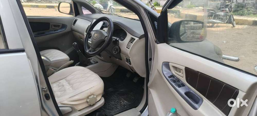 Toyota Innova 2.5 G (diesel) 7 Seater, 2009, Diesel
