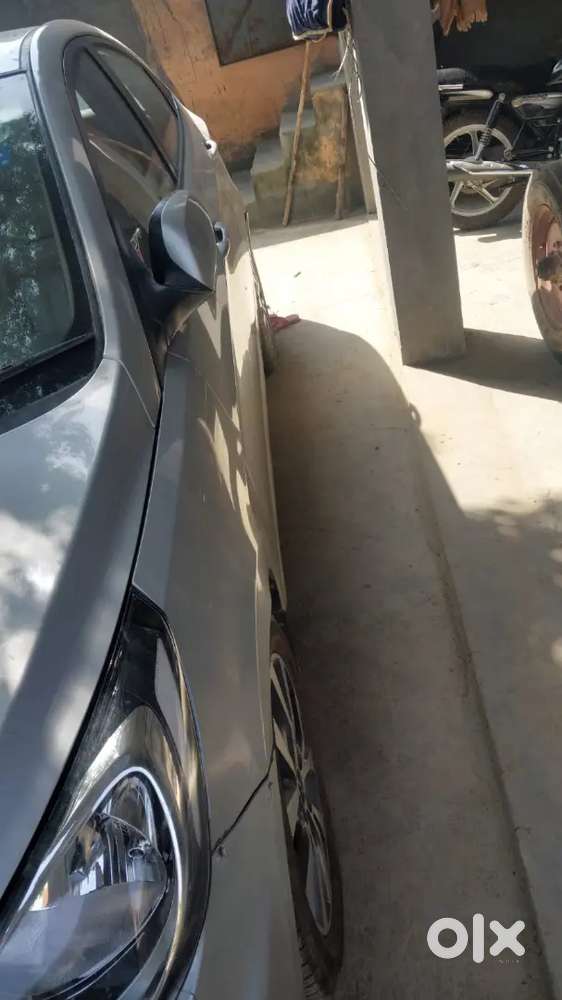 Hyundai Fluidic Verna 2013