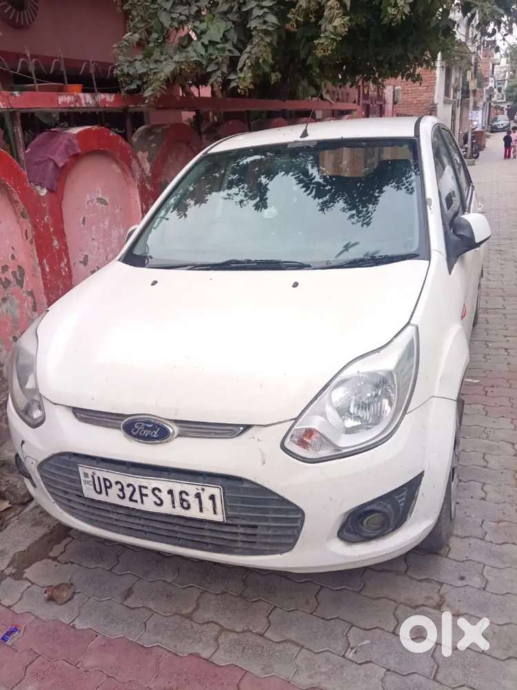 Ford Figo Diesel Zxi 2014 Model