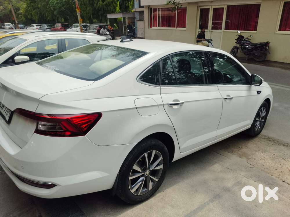 Skoda Slavia 1.0 Tsi Style At, 2022, Petrol