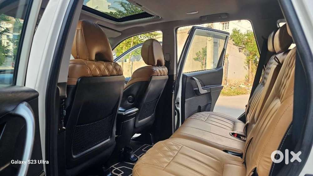 Mahindra Xuv500 2.2 W10, 2021, Diesel