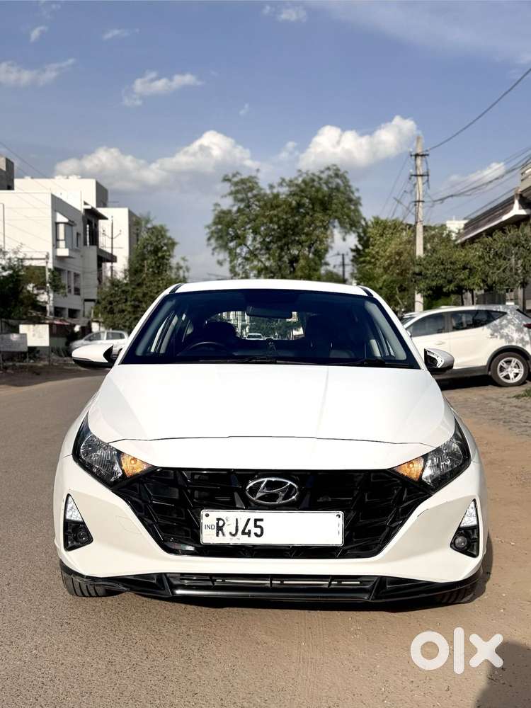 Hyundai I20 Sportz 1.2 Ivt, 2021, Petrol