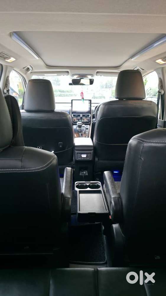 Maruti Suzuki Invicto Alpha+ Hybrid 7-seater  2024  Single Owner
