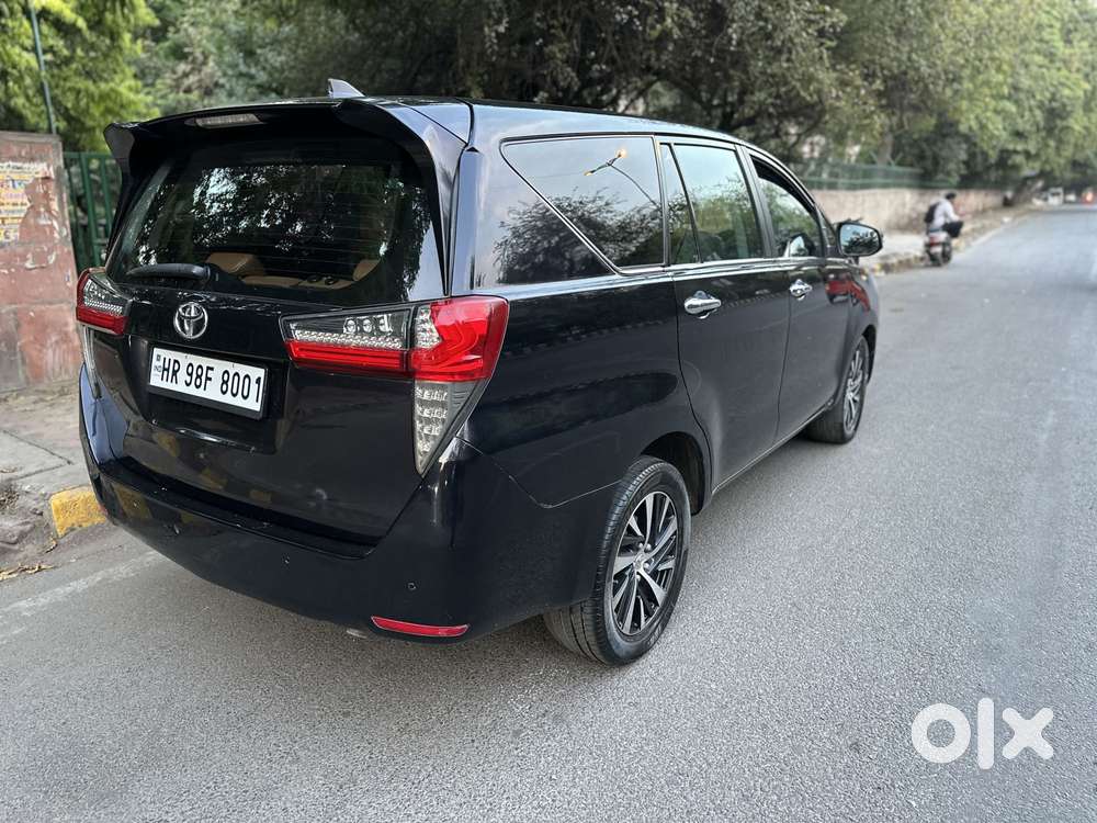 Toyota Innova Crysta [2020-ongoing] 2.4 Zx 7 Str, 2022, Diesel