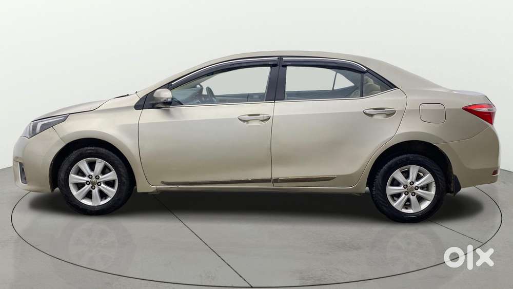 Toyota Corolla Altis [2014-2017] 1.8 G Cvt, 2015, Petrol