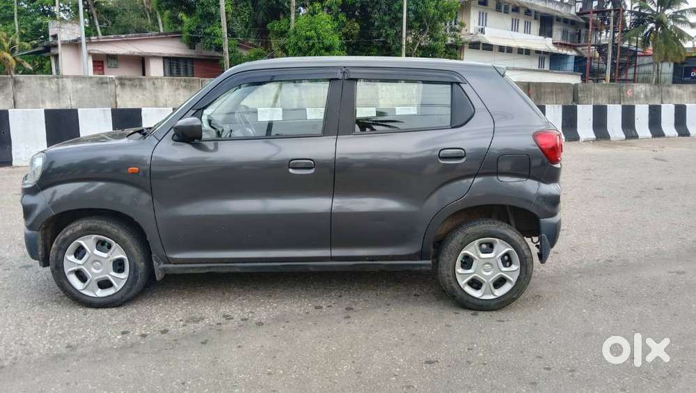 Maruti Suzuki S-presso Vxi At, 2023, Petrol