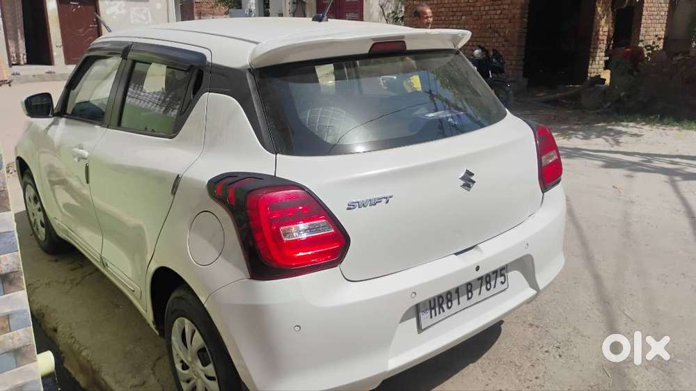 Swift Vxi Amt 2022 Maruti-suzuki