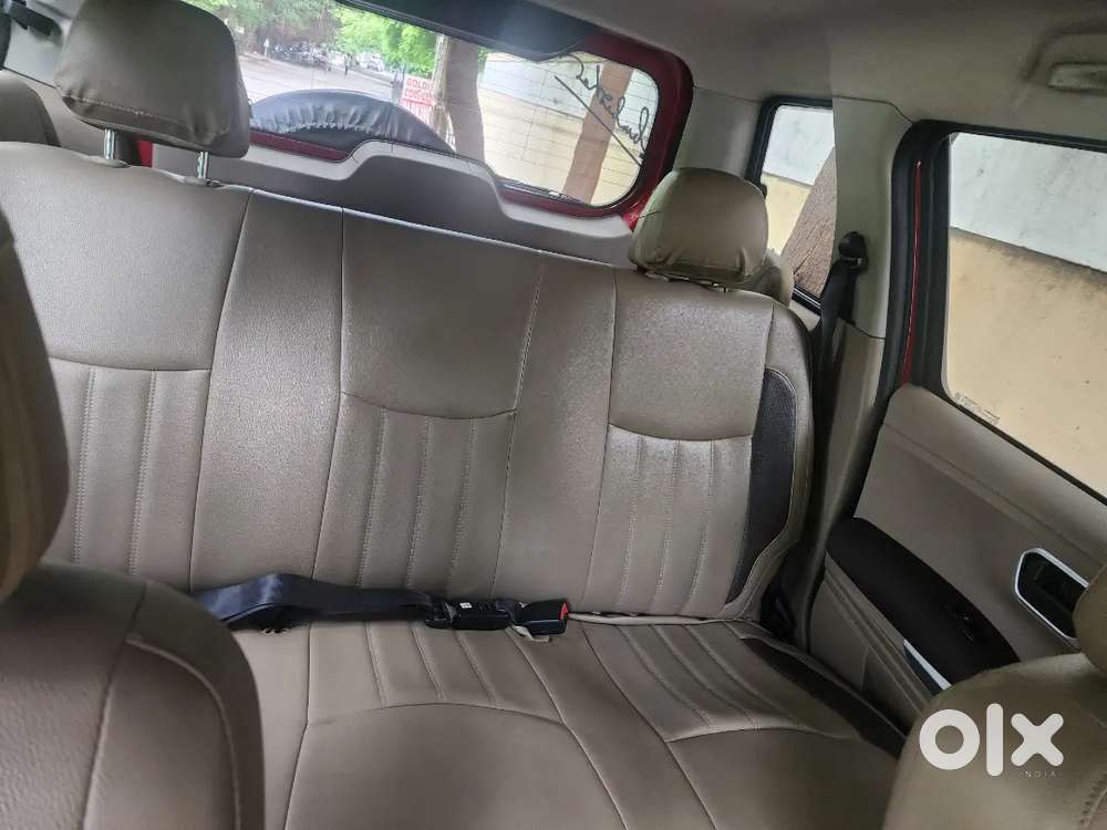 Mahindra Tuv 300 2017 Diesel Automatic