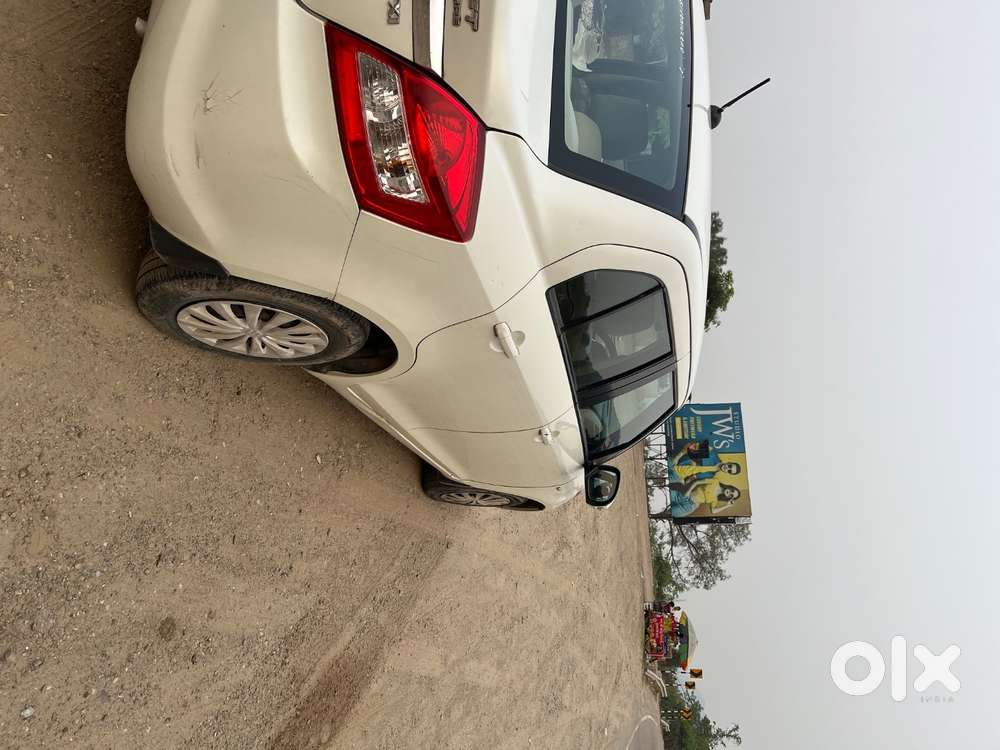 For Sale: 2016 Maruti Suzuki Swift Dzire Vxi Petrol – Well Maintained