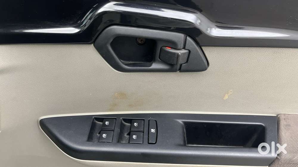 Mahindra Kuv 100 Mfalcon G80 K8, 2016, Petrol