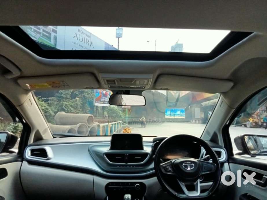 Tata Altroz Xz Plus (s) Icng, 2023, Cng & Hybrids
