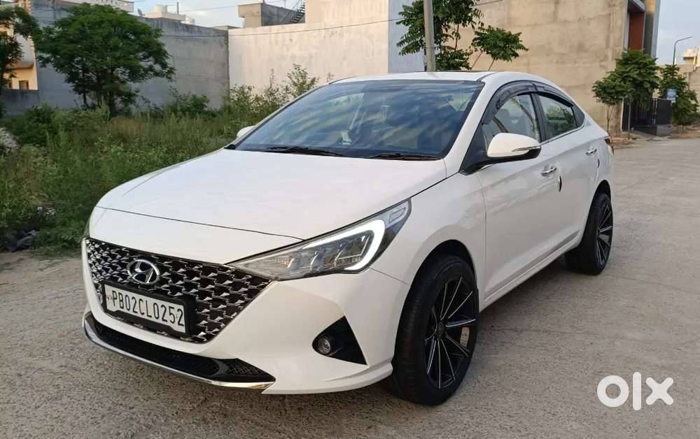 Showroom Condition Verna Sx (o) 2020 Top Model