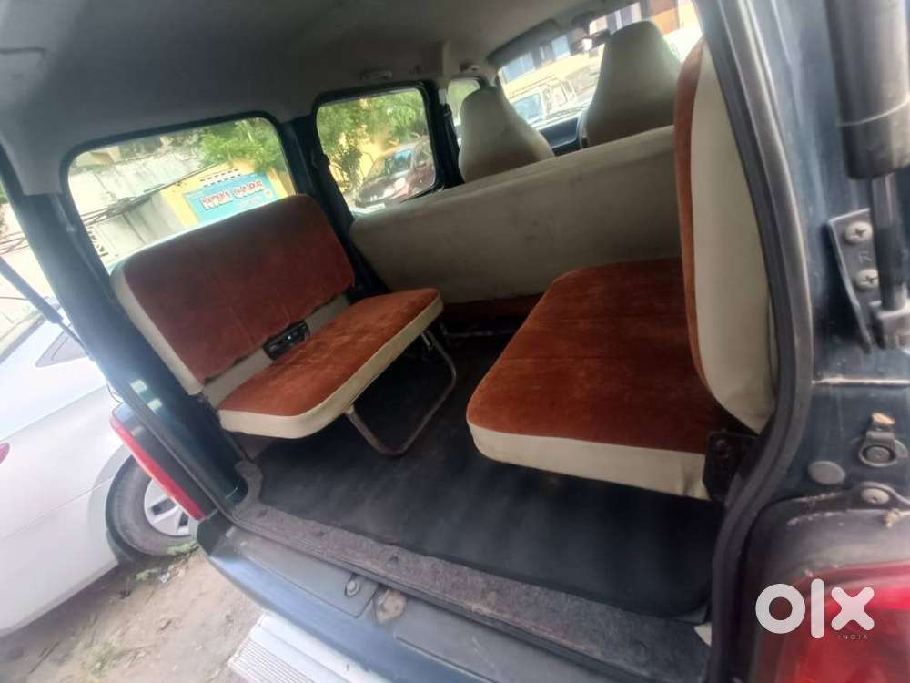 Maruti Suzuki Eeco 7 Seater Standard, 2011, Petrol