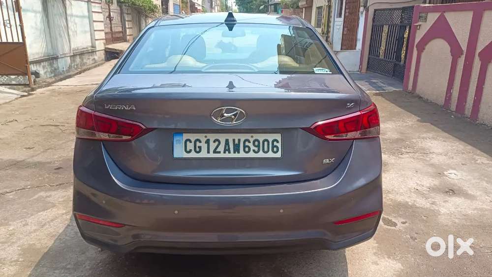 Hyundai Verna 2018 Petrol Well Maintained