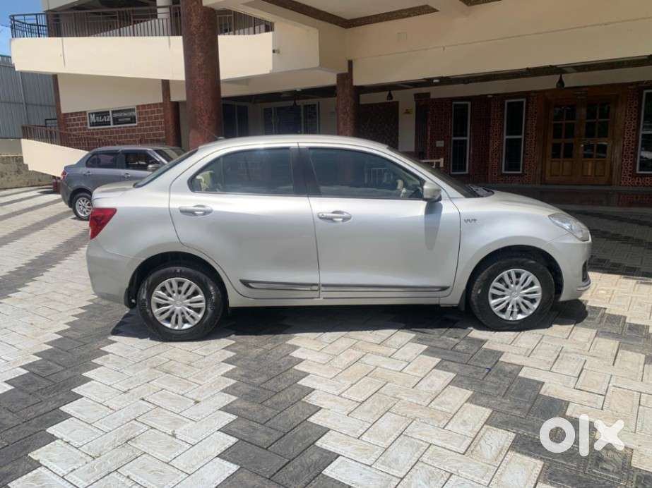 Maruti Suzuki Swift Dzire Vxi Optional, 2018, Petrol