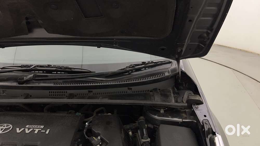 Toyota Corolla Altis 2013-2017 G At, 2015, Petrol