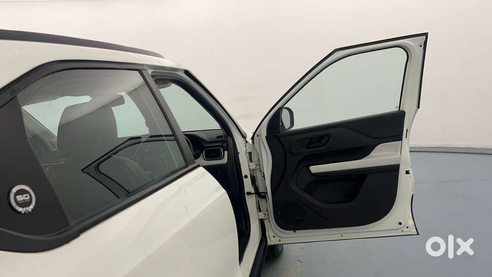 Tata Punch Accomplished Dazzle Sunroof Cng, 2024, Cng & Hybrids