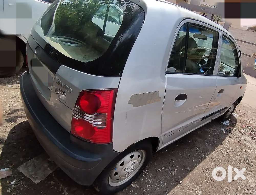 સેન્ટ્રો પ્યૉર પેટ્રોલ વેચવાની છે.