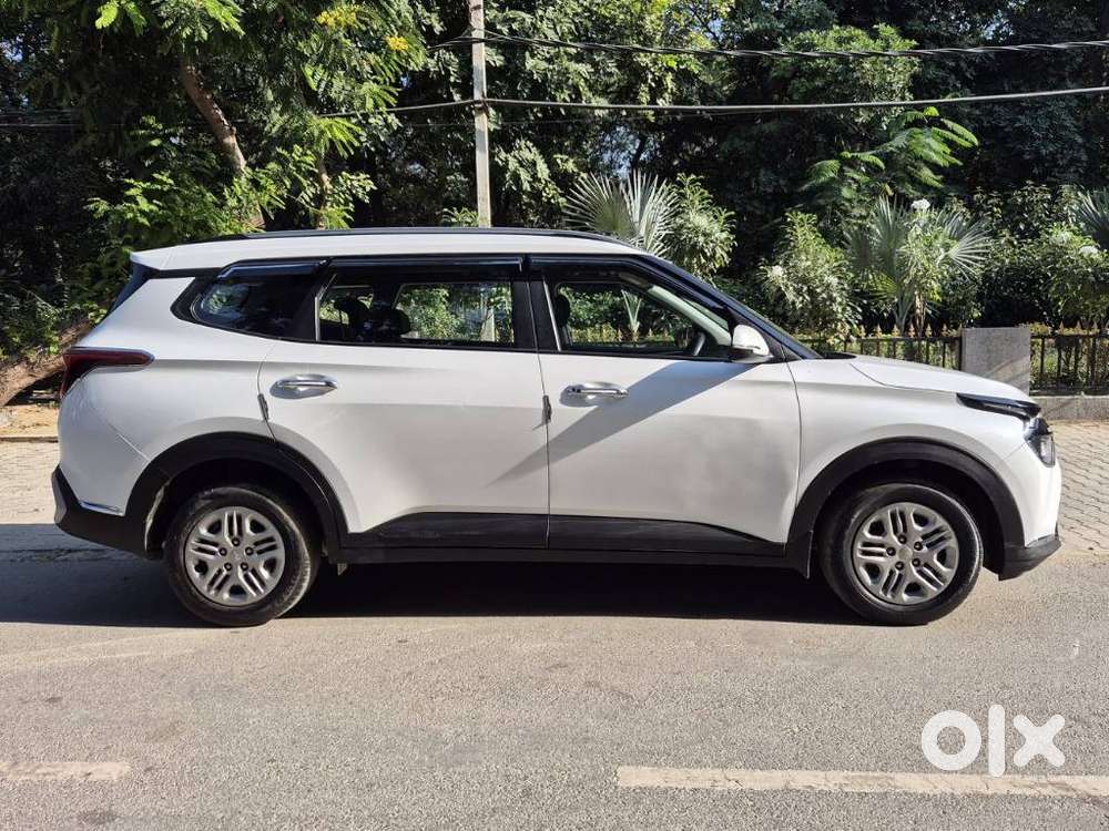 Kia Carens 1.5 Prestige 7 Str, 2023, Petrol