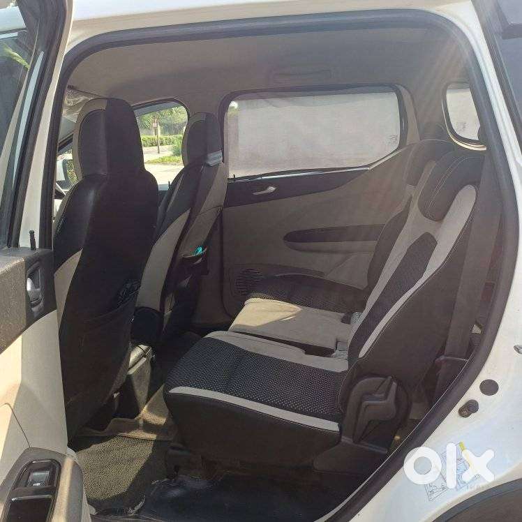 Renault Triber Rxz, 2019, Petrol