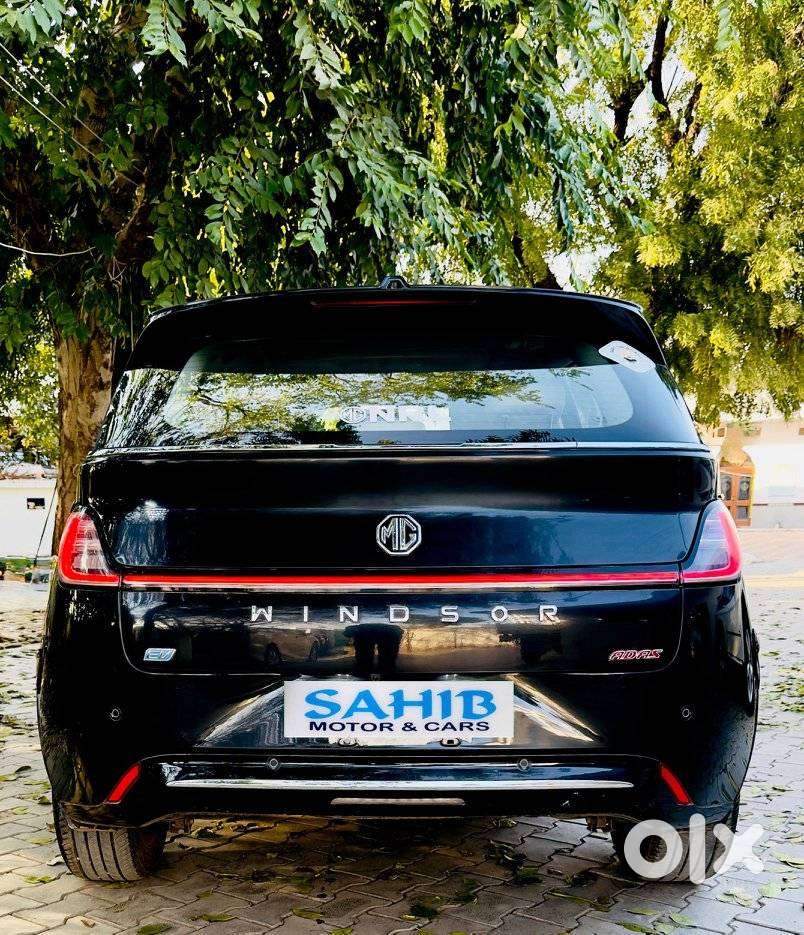 Mg Windsor Ev Essence, 2025