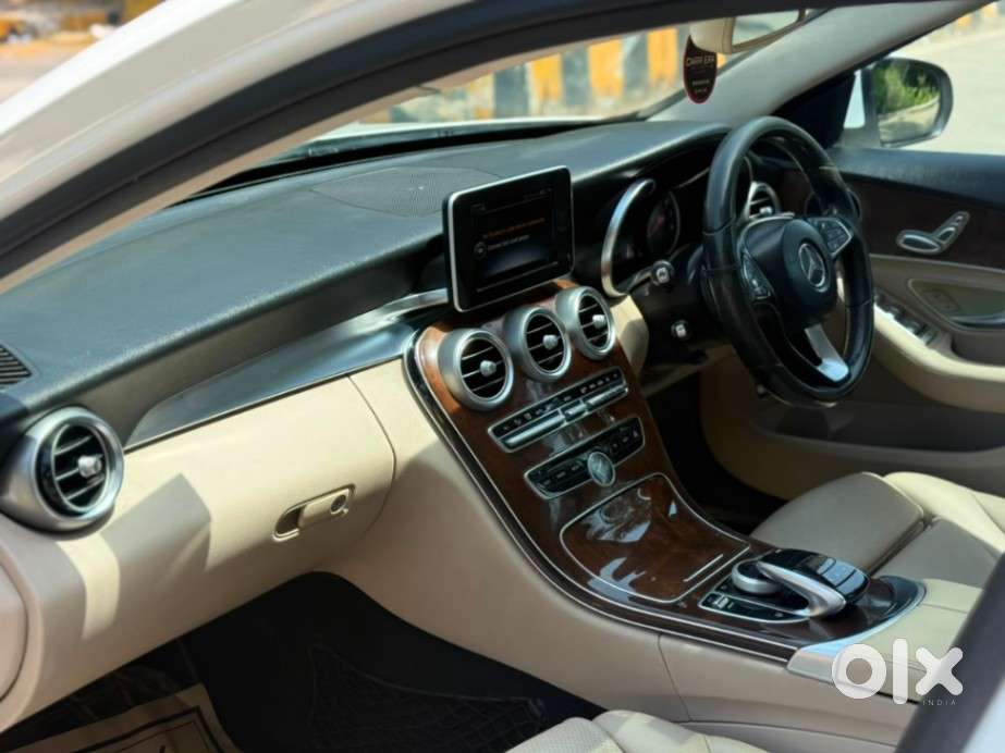 Mercedes-benz C-class 1.5 C 200, 2016, Petrol