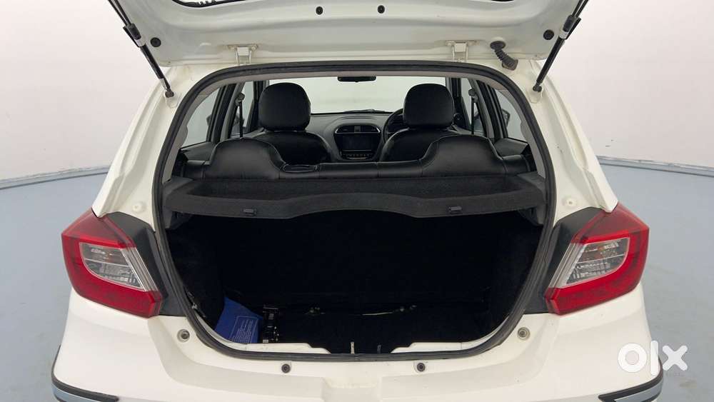 Tata Tiago 1.2 Revotron Xt Option, 2025, Petrol